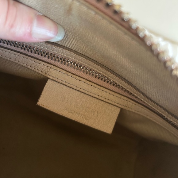 Givenchy Mini Antigona Bag - Picture 6 of 11